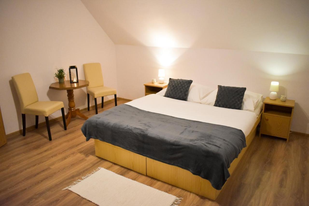 Privát Harenčár Apartamento Stará Lesná Exterior foto