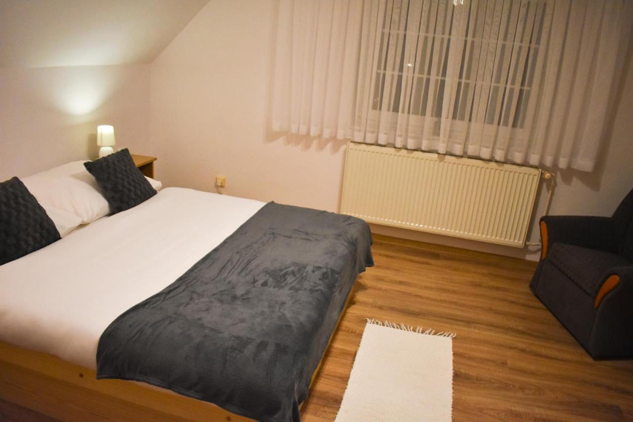 Privát Harenčár Apartamento Stará Lesná Exterior foto