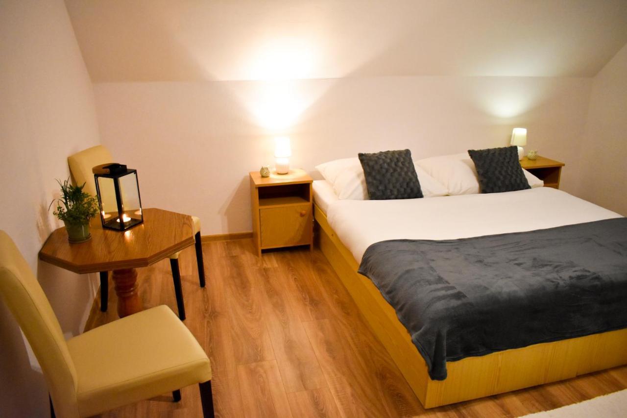 Privát Harenčár Apartamento Stará Lesná Exterior foto